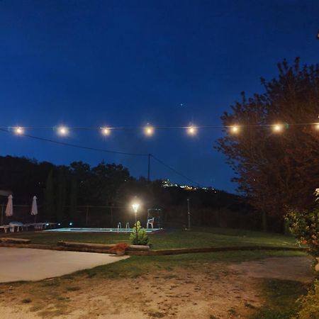 Bed & Breakfast Le Coccinelle Bed & Breakfast Rosciano  Екстериор снимка
