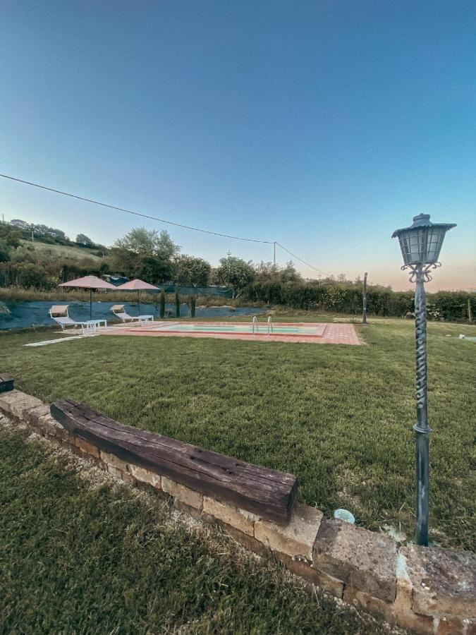 Bed & Breakfast Le Coccinelle Bed & Breakfast Rosciano  Екстериор снимка